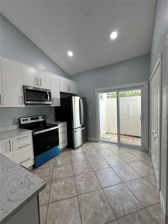 Building Photo - 7357 Spring Villas Cir