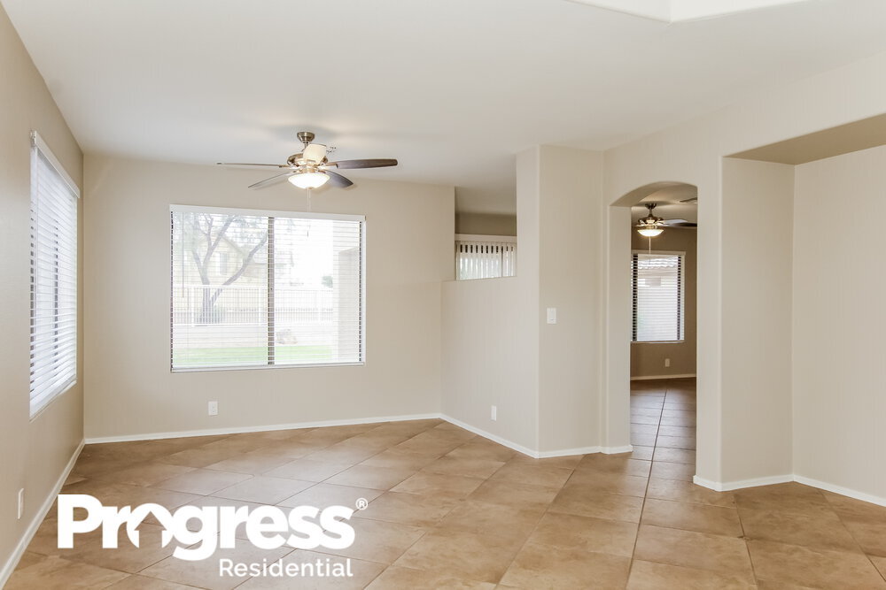 Building Photo - 17183 N 53rd Ave