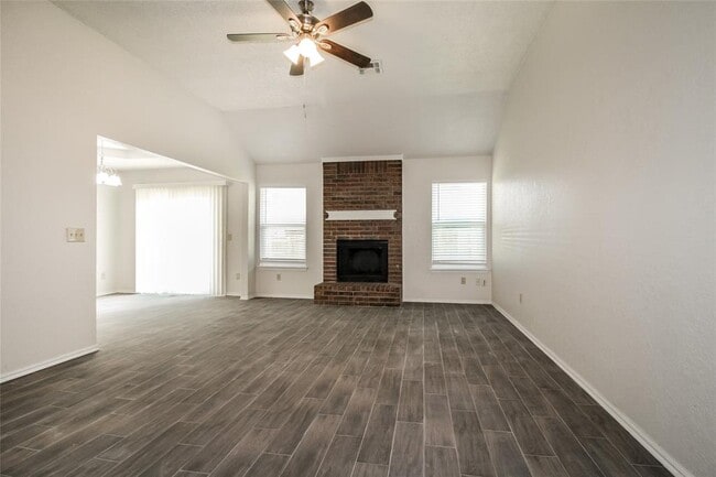 Building Photo - 8808 NW 85th Pl