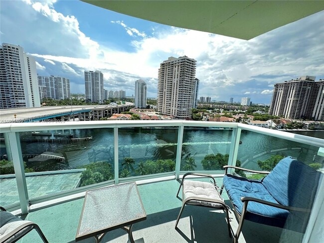 Building Photo - 19390 Collins Ave