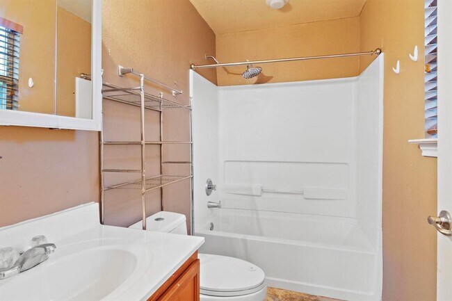 Building Photo - 7608 Cayenne Ln