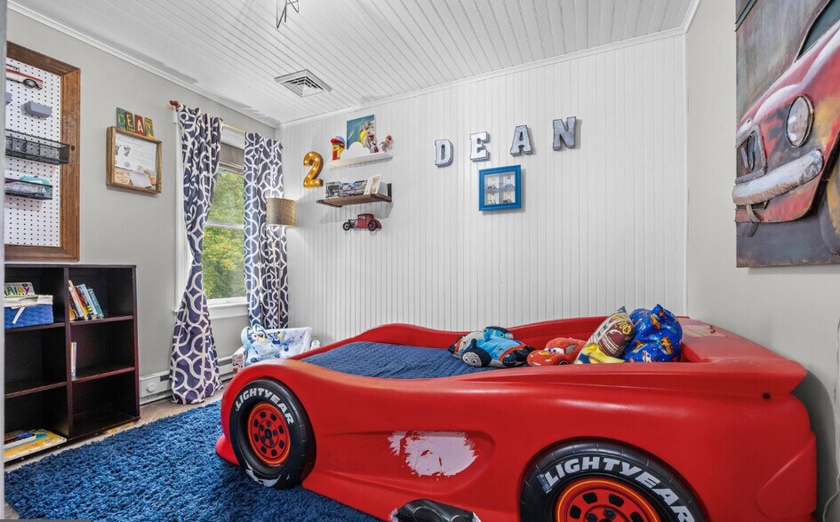4th bed - 127 W End Ave