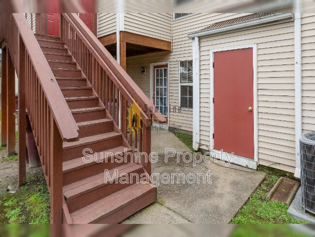 Building Photo - 3468 Clover Meadow Dr