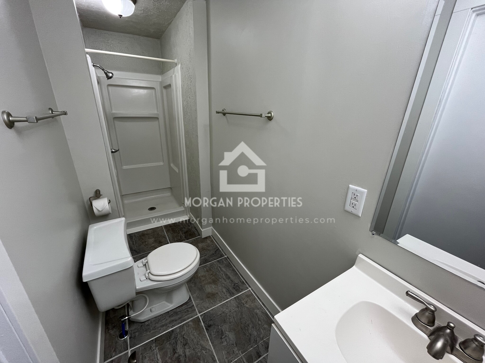 Building Photo - 1402 Walton St