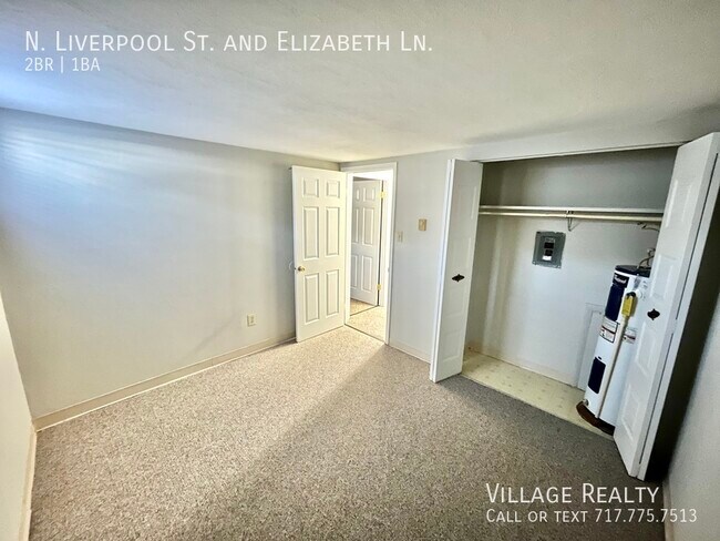 Building Photo - 55 N Liverpool St