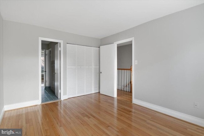 Building Photo - 1775 S Hayes St