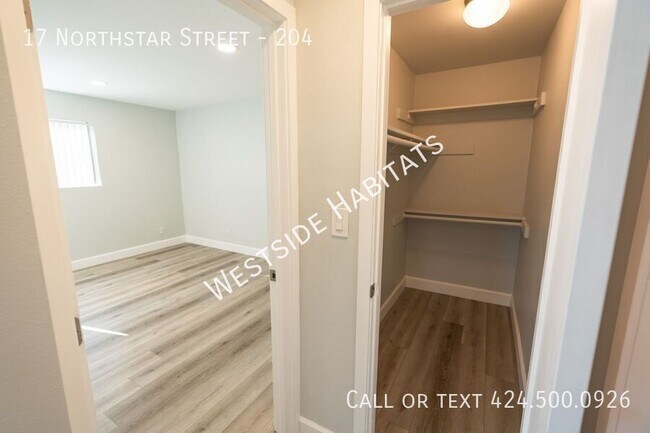 Building Photo - 17 Northstar St