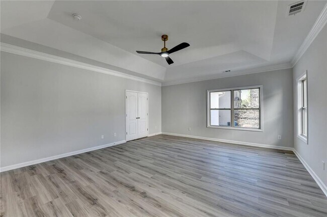 Building Photo - 4032 Ridge Grove Way