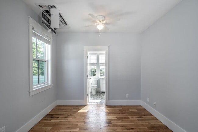 Building Photo - 22 Reid St