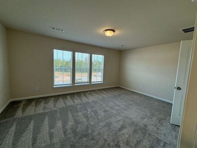 Building Photo - TH, Brand New Construction! Spacious Open Floor Plan, Upgrades throughout, Garage!