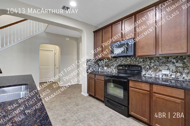 Building Photo - 10413 Macarthur Way
