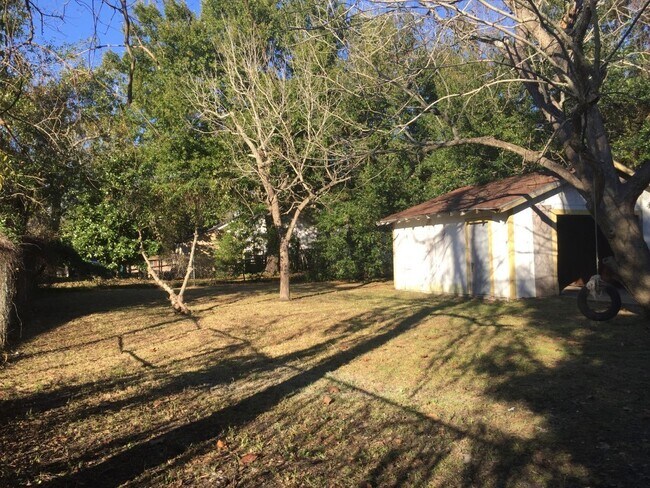 Building Photo - Gulfport 3 Bedroom