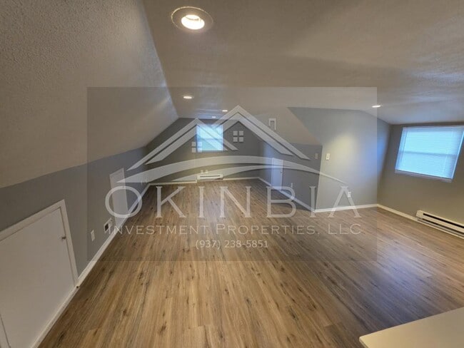 Building Photo - 2540 Catalpa Dr.