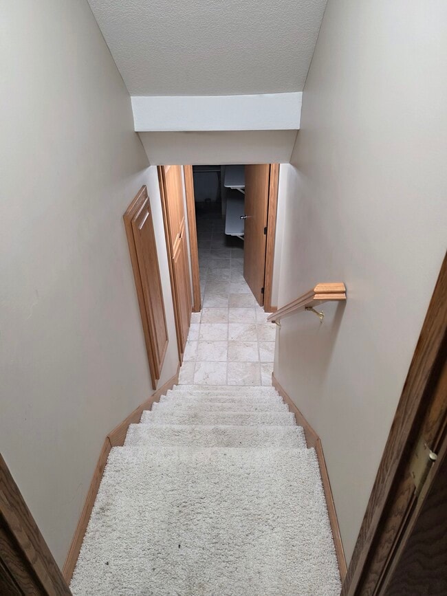 Building Photo - 4110 Juneau Ln N