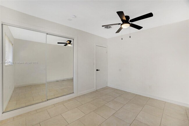 Building Photo - 50 NE 132nd Terrace