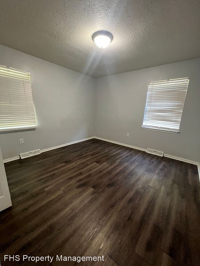Building Photo - 3 br, 1 bath House - 621 S Golden