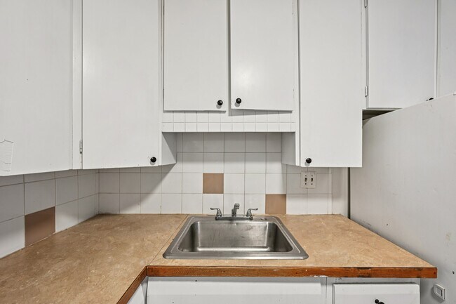 49-web-or-mls-1545 Quitman St Unit 2-S1612-012 - The Sloan