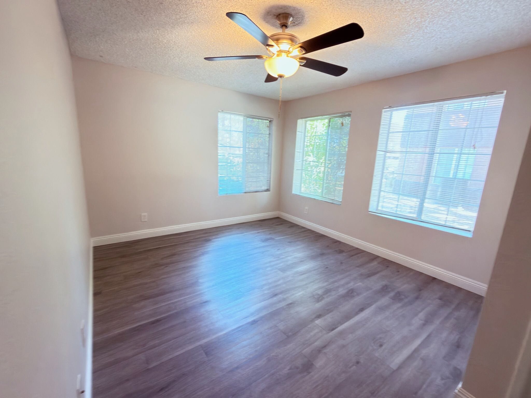 Building Photo - 2200 S Fort Apache