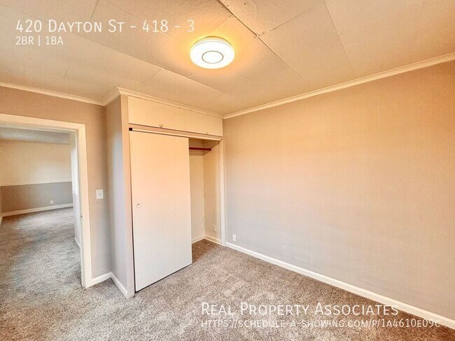 Building Photo - 420 Dayton St