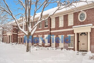 Building Photo - Avenues - 3 Bedroom 3 Bath Townhome with amazing southern views!