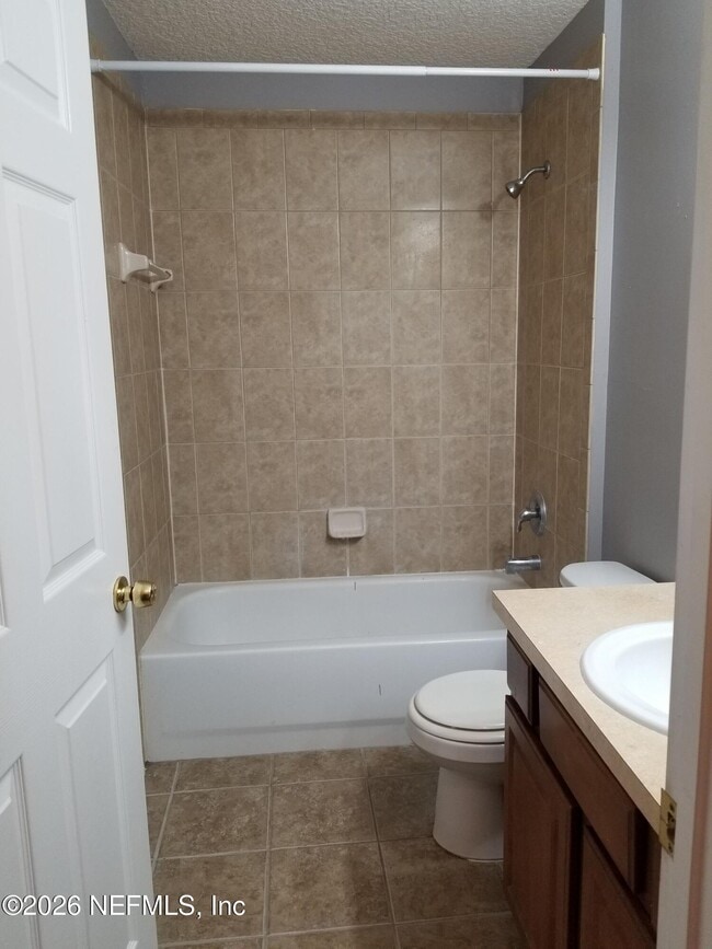 Building Photo - 837 Broxton St