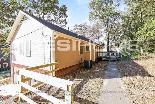 Building Photo - 1028 Independence Ct