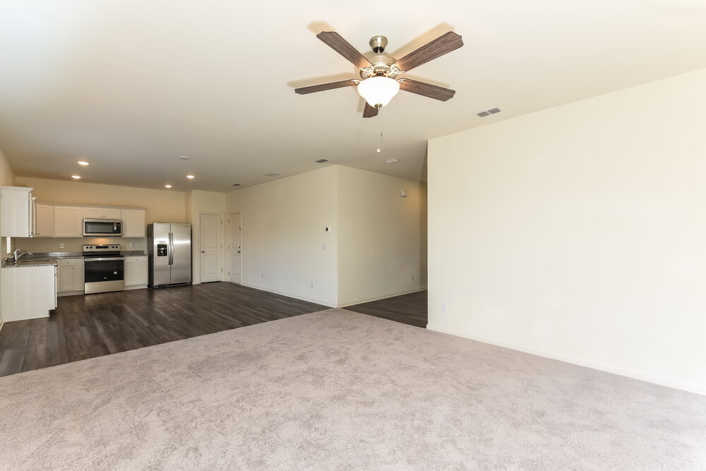 Building Photo - 332 Knightsbridge Ln