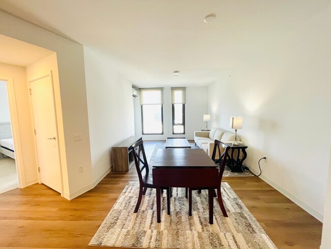 Building Photo - READY TO MOVE IN 1 bed, 1 bath Unit in A'a...