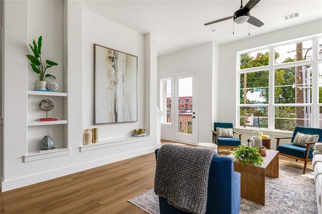 Building Photo - 13325 Bee St