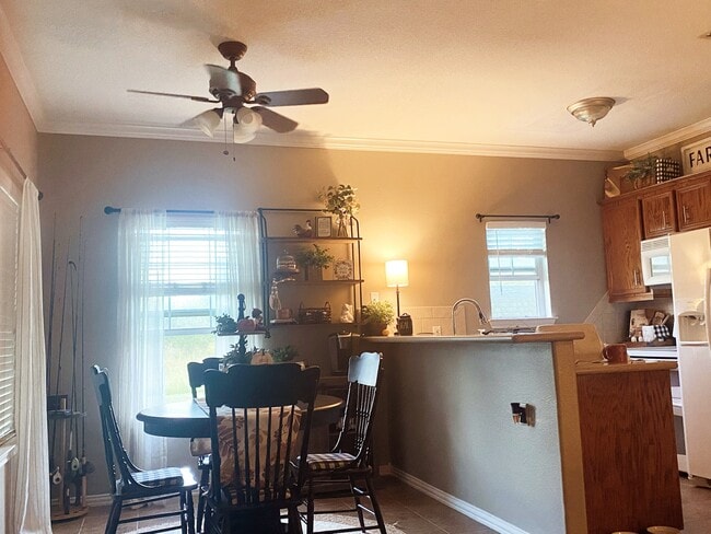 Building Photo - 15 C R 640 B C