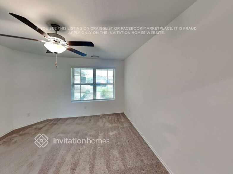 Building Photo - 18726 Faustina Way