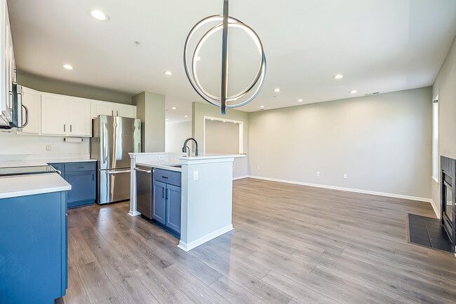 Building Photo - 2865 Barclay Wy