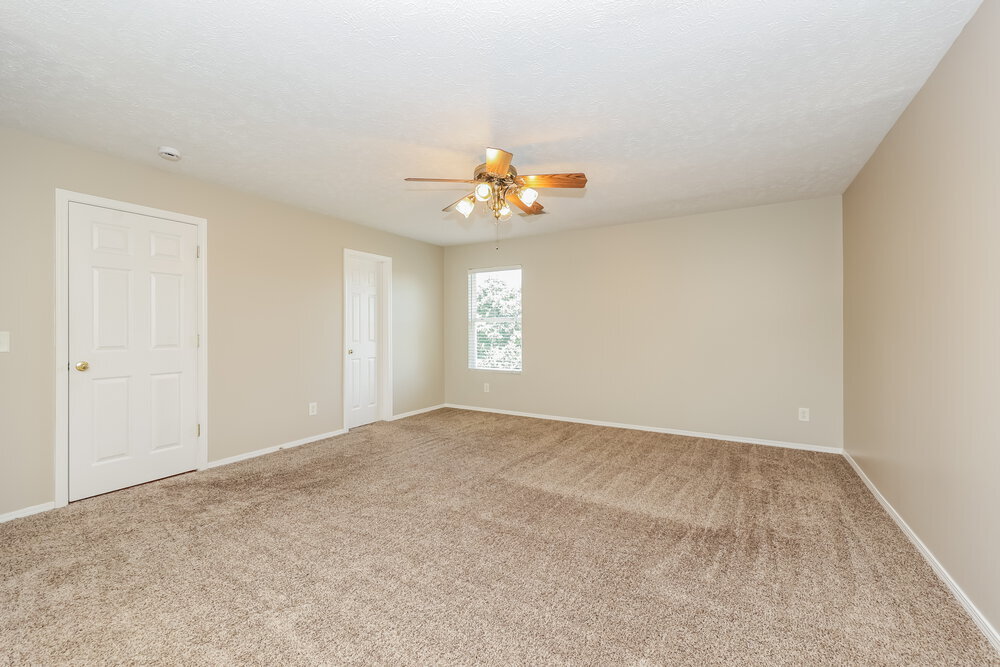 Building Photo - 2694 Sutherland Dr