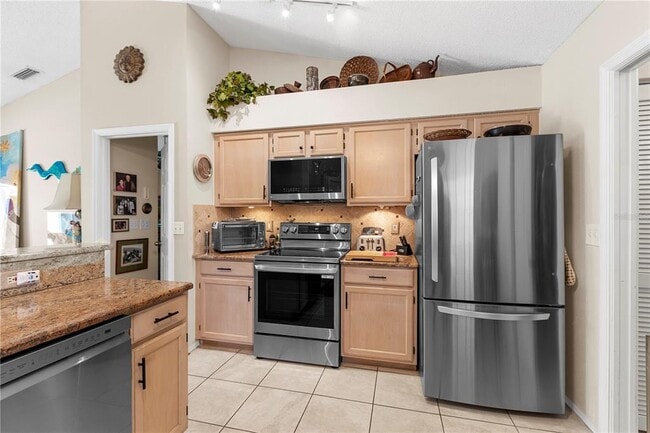 Building Photo - 4527 Hamlets Grv Dr
