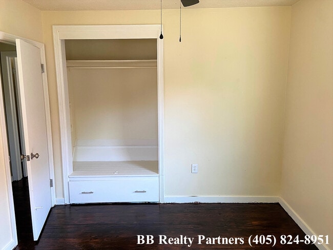 Building Photo - 3528 E 29th St