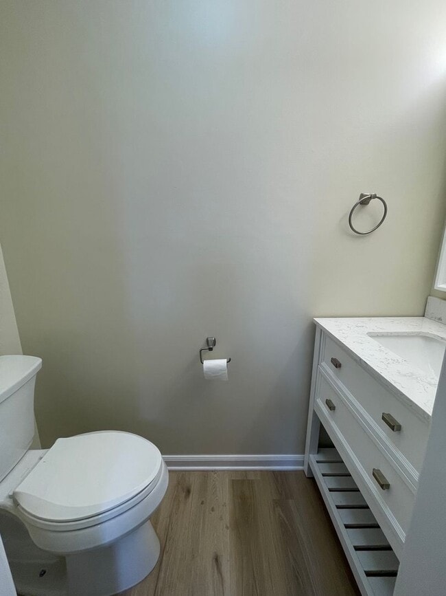 Building Photo - Incredible, newly renovated 3 br 3.5 ba Ca...