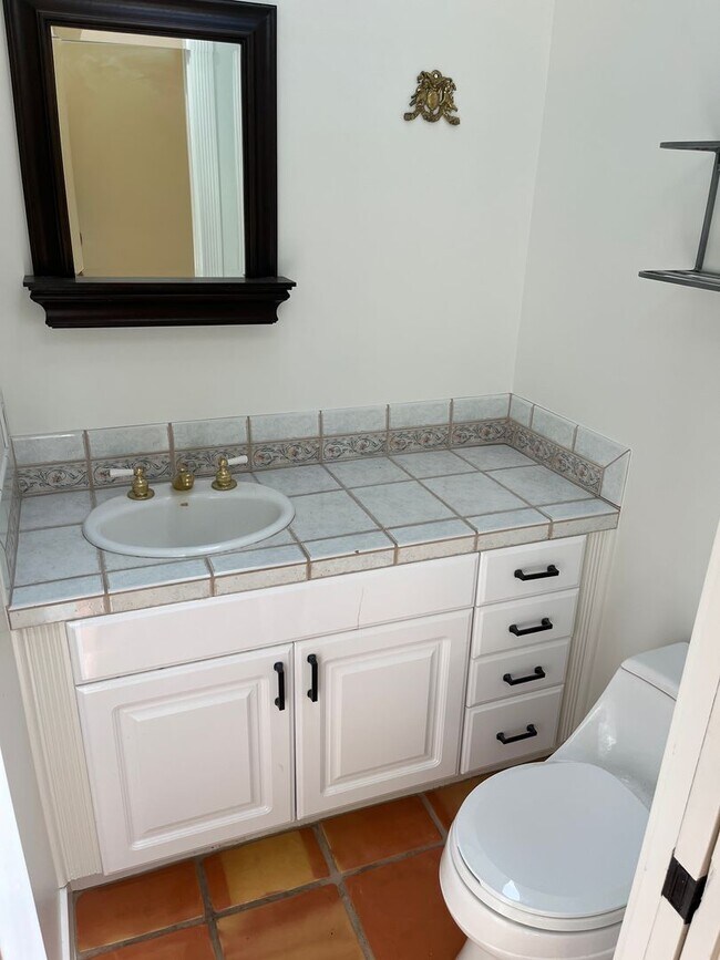 Building Photo - NEW YEAR NEW HOME! Amazing North Bay Oasis in coveted area of East Santa Rosa w/outdoor pool and ...