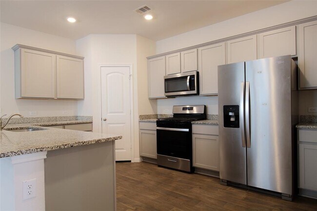 Building Photo - 182 Eagle Mountain Trl1