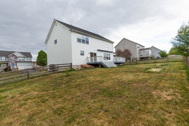 Building Photo - 3 Bed, 2.5 Bath, Single Family Home in Martinsburg, WV