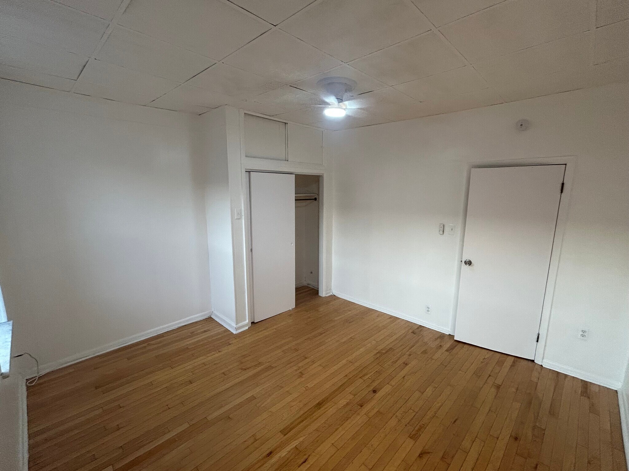 Building Photo - 2309 S Darien St