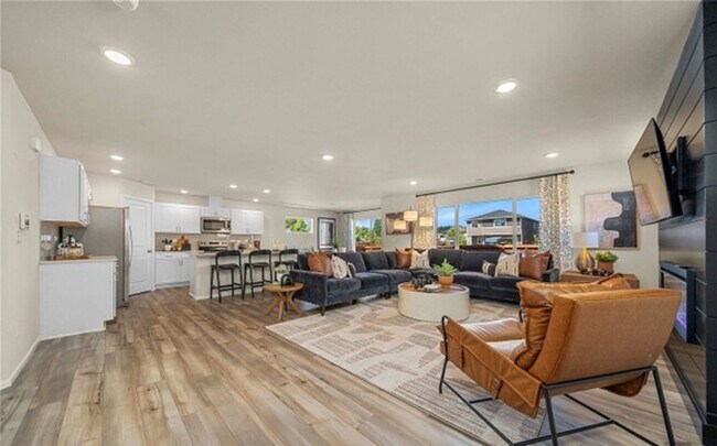 Building Photo - New Construction 3 bedroom property in Sul...