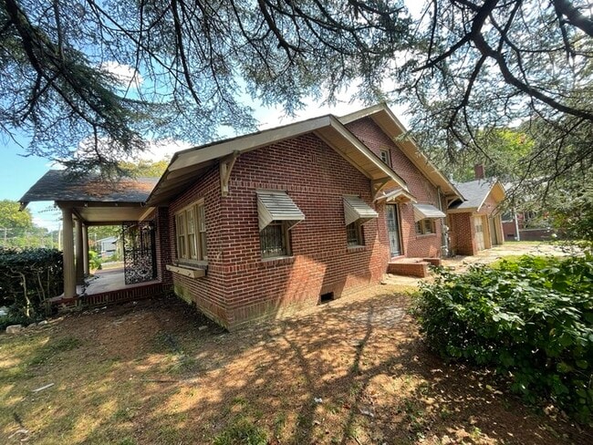 Building Photo - 322 Arlington Ave