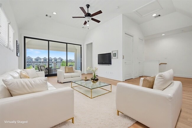 Building Photo - 2713 Kinsley Oaks Dr