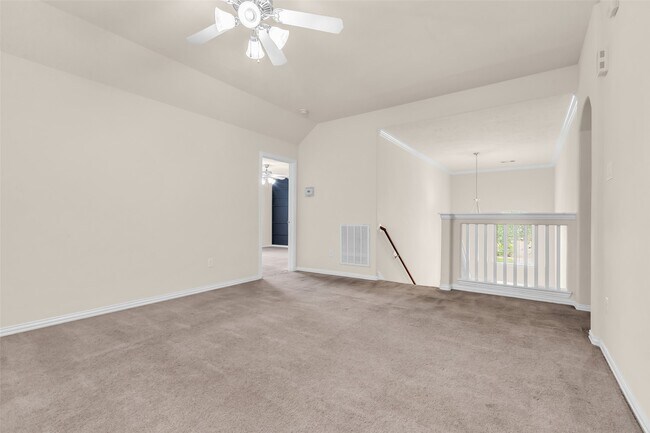 Building Photo - 30715 Legends Ridge Dr