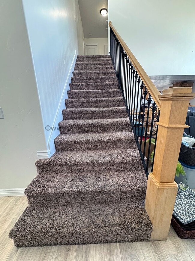 Building Photo - *3 Month Lease* Beautiful Home available f...