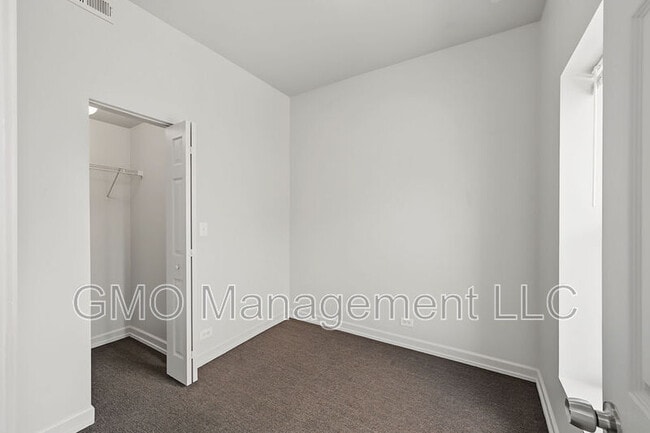 Building Photo - 4341 W Gladys Ave