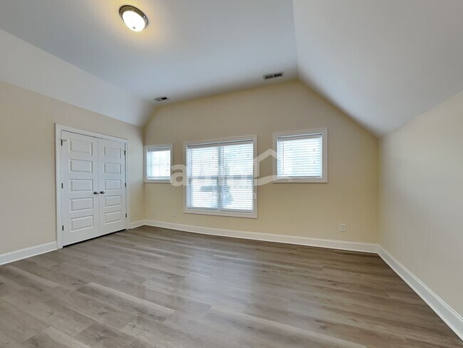 Building Photo - 336 Plott Hound Ln