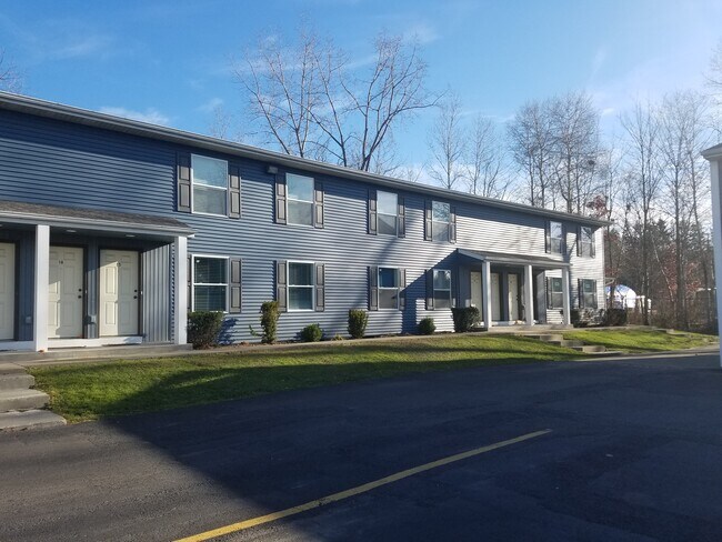 Building Photo - 3360 Vestal Rd