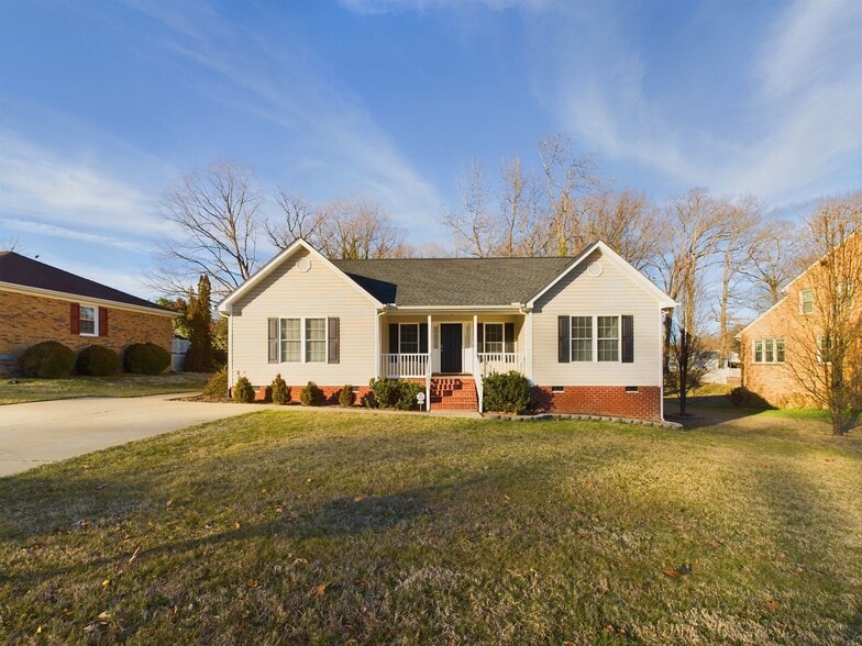 Primary Photo - 3706 Perthshire Ln