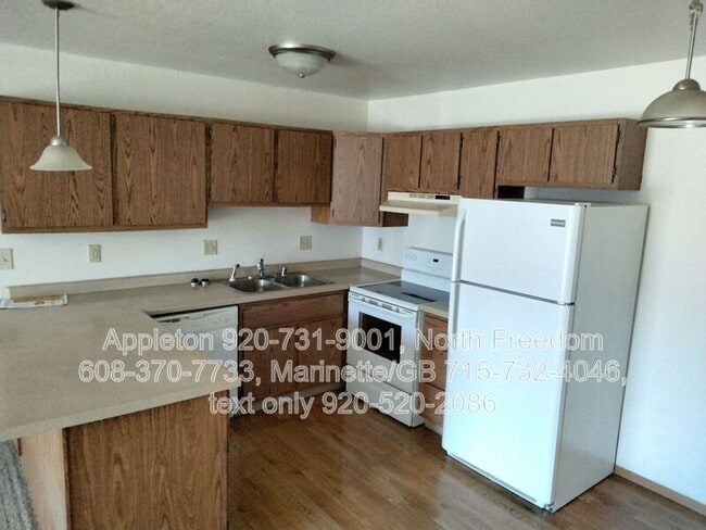 Building Photo - 139 E Mitchell Ave